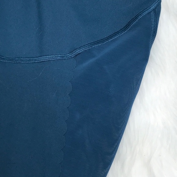 Victoria Secret Sport knockout Capri size XL - Picture 4 of 8